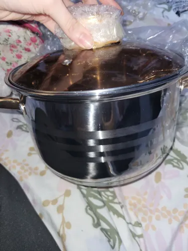 Panela indução 3,9L detalhes dourados