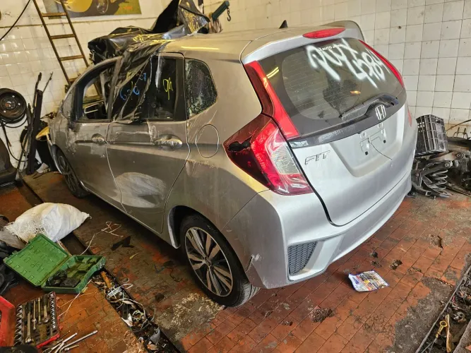 Peças Honda Fit - SUCATA 2015 2016 2017 2019 2019