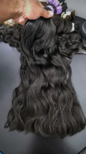 CABELO HUMANO LEGÍTIMO 65CM. TEMOS OUTRAS MEDIDAS.