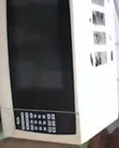 Microondas Philco PMS24. (Com defeito)