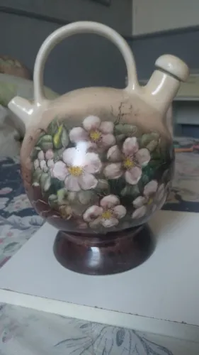 IBRECHÓ - MORINGA EM PORCELANA PINTADA A MÃO