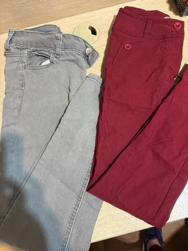 Conjunto de Calças Jeans e Sarja, PP