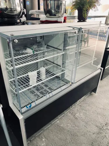 NZ. Vitrine dupla Refrigerada e Aquecida 1,40m Gelopar  