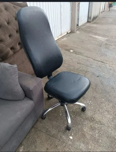 Cadeira de escritório giratória presidente de couro