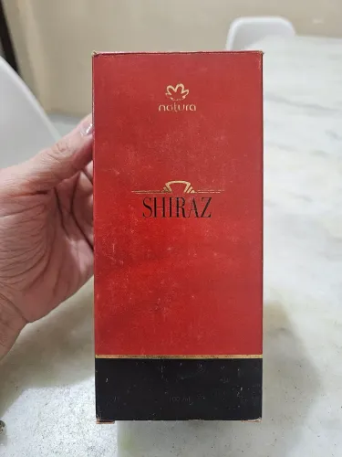 Vendo perfume SHIRAZ da natura