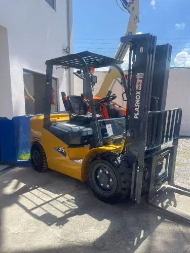Empilhadeira 3.5 Toneladas