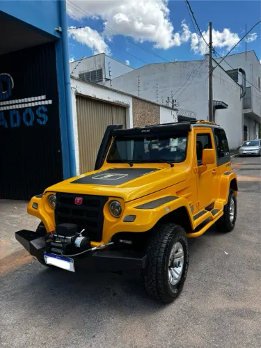 Troller T-4 4X4 3.2 TGV TDI Cap. Rígida Diesel 2013