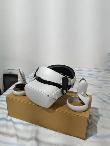 オキュラスクエスト2 64GB  guest 2 Oculus Quest 2 Advanced All-In-One Virtual Reality Headset