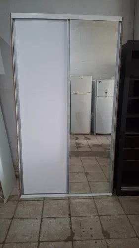 Guarda-Roupa 2 Portas de Correr com Espelho 4 gavetas 2 duas gavetas porta sapato 100% MDF