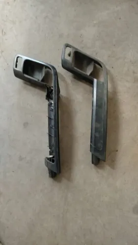 Puxador de porta traseiro direito Polo