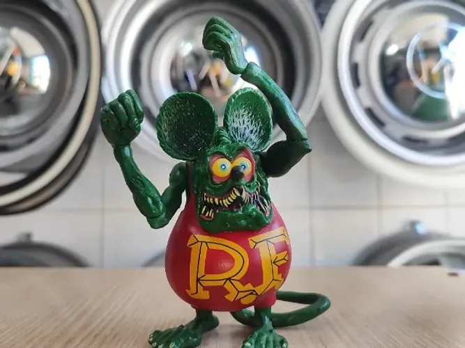 Rat Fink Rat Look
