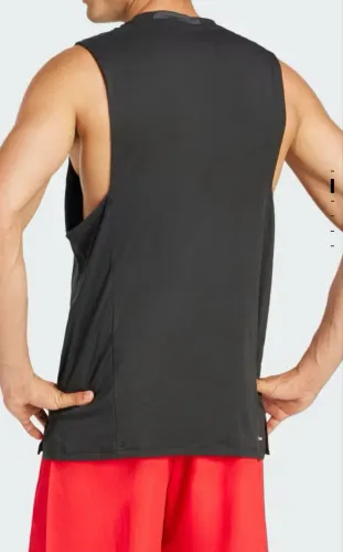 Linda regata Adidas, nova e original 