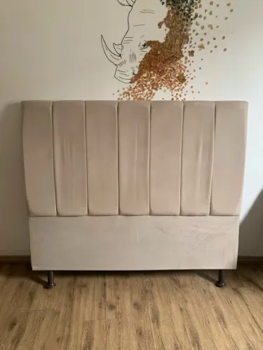 Cabeceira Estofada Bege