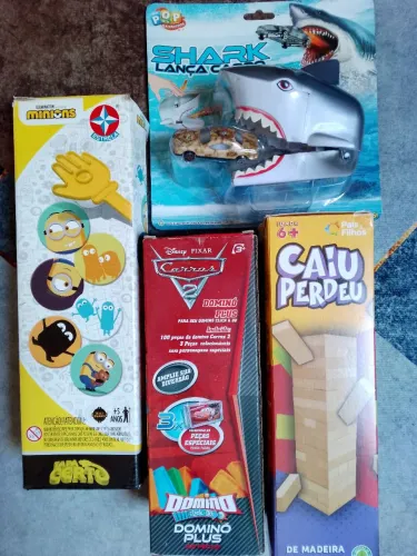 Lote brinquedos