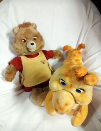 TecToy-2 Brinquedos Anos 80 Teddy Ruxpin e seu companheiro, a centopéia Grubby-Novos 