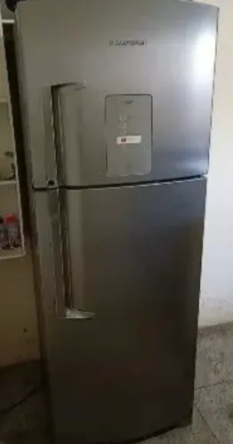 Vendo geladeiras parcelada no boleto novas e usadas