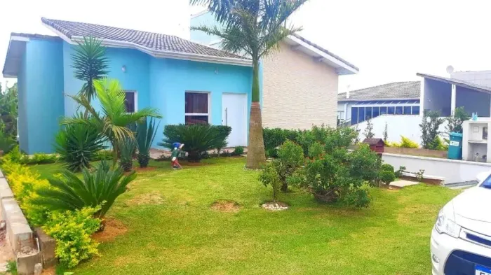 Casa com 3 dormitórios à venda, 239 m² por R$ 1.000.000,00 - Santa Adélia - Vargem Grande
