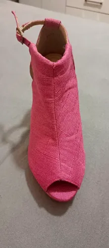 Sandália Rosa Pink