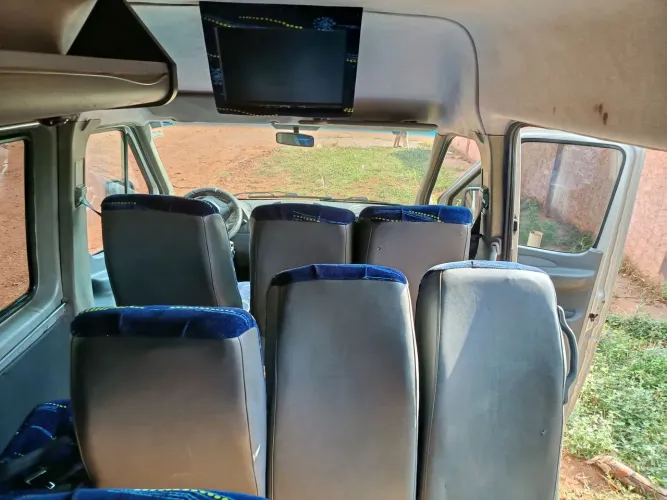 Mercedes-Benz Sprinter 413 Van Luxo 2.2 16 E 20L Dies 2012