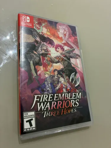 (Lacrado) Fire Emblem Warriors - Nintendo Switch
