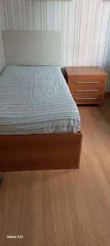Cama Solteiro com criado