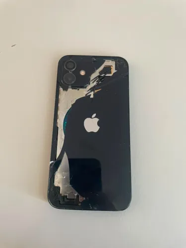iPhone com defeito