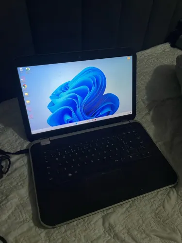 NOTEBOOK DELL CORE I7 - 8GB RAM - 2GB PLACA DE VÍDEO