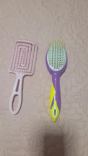 São seis escovas para cabelos- R$50,00 todas as outras estão logo abaixo no outro post