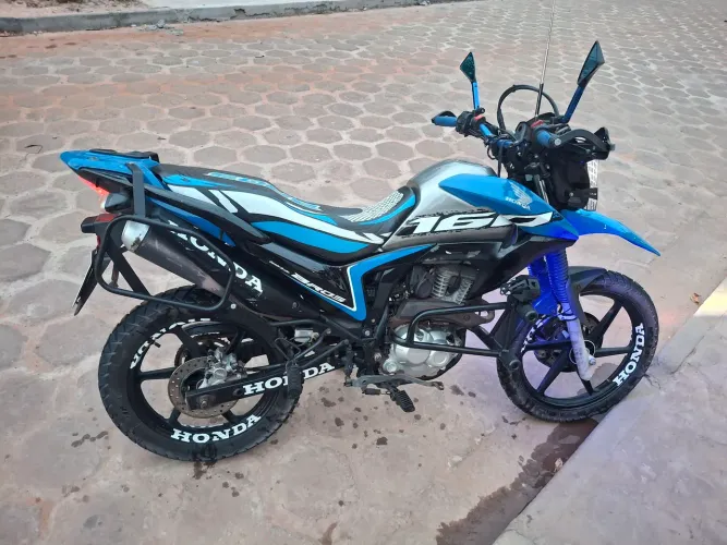 VENDO OU TROCO SUPER BROS 160