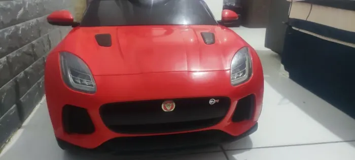 Carro Elétrico Infantil Jaguar Vermelho Bandeirante