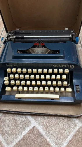 Máquina Remington 10