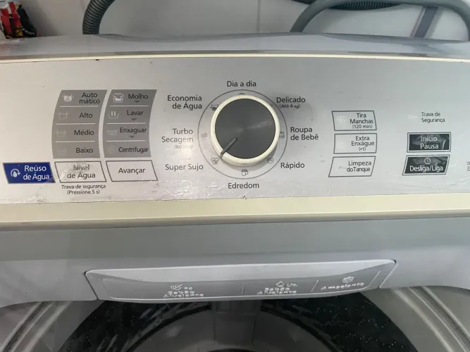 Lava roupas Panasonic 14kg