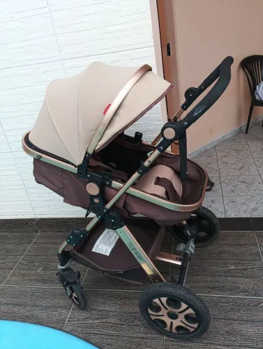 Carrinho de bebê