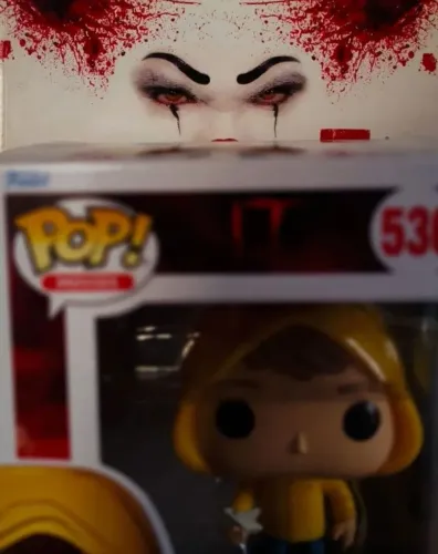 Combo Stephen King: Livro It A Coisa (Suma) + Funko Pop Georgie Denbrough #536 Original