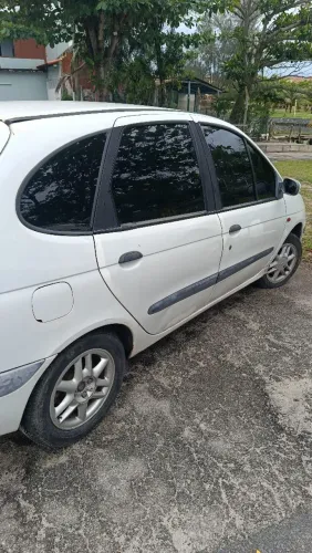 Renault Scenic Rxe/ Privilège 2.0 16V 5P Mec. 2001