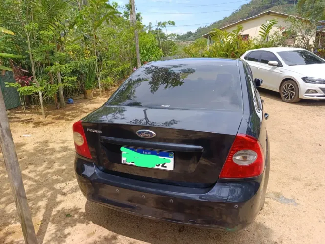 Ford Focus Sedan 1.6/1.6 Flex 8v/16v 4P Mec. 2012