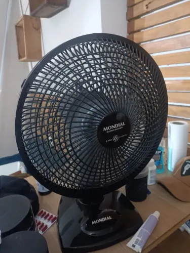 Ventilador pequeno 1 mês de uso