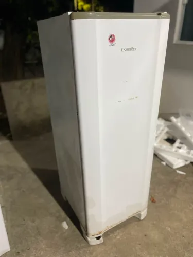 Geladeira e Máquina de lavar