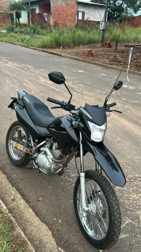 Bros 150 montadinha