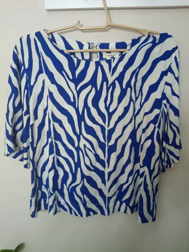 Blusa em Viscolinho Renner M sem uso