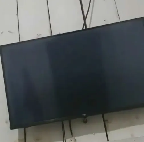 TV smart tcl 32
