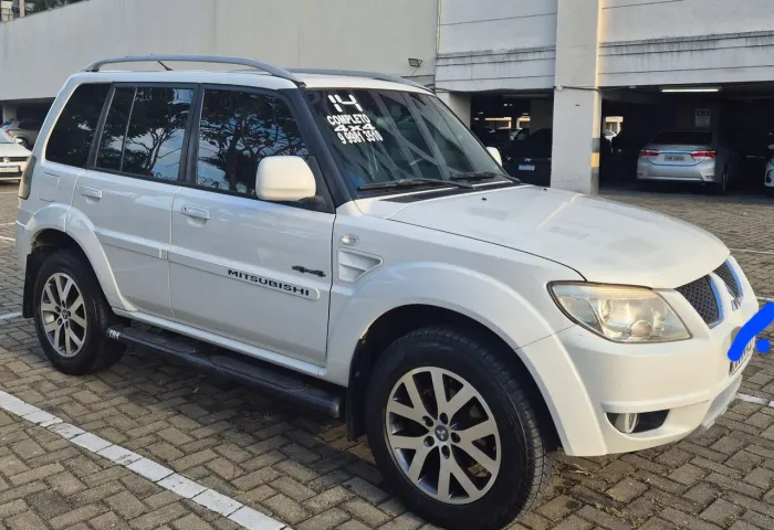 Mitsubishi Pajero TR4 2.0/ 2.0 Flex 16V 4X4 Aut. 2014