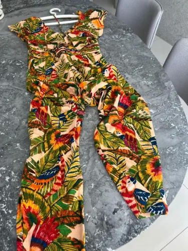 Farm - Osklen - Zara - roupas diversas muito novas