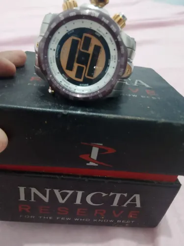 Relógio invicta reserve importado DIGITAL