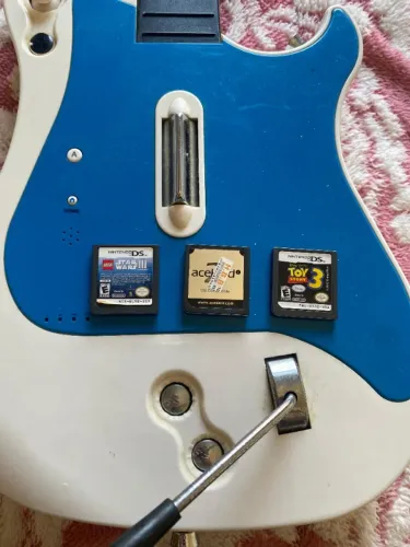 Guitarra para PS3 PS2 com adaptador + 3 jogos de nintendo ds