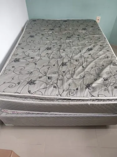 Cama Box Casal Molas Ensacadas