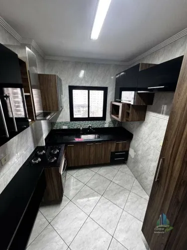 Apt 2 dormts no Caiaçara com piscina