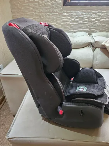 Cadeirinha bebê conforto burigoto peg- pérego para automóveis, pouquíssimo uso, quase nova