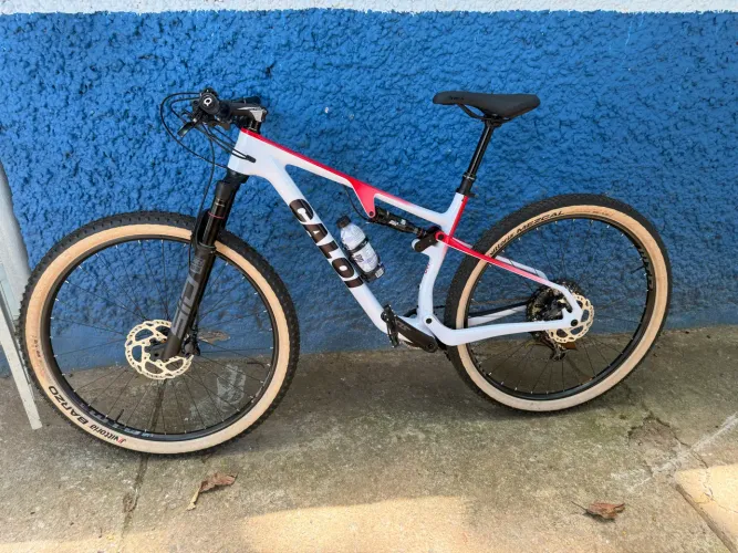 Caloi Elite FS Carbon - Modelo 2025 - Tamanho 19