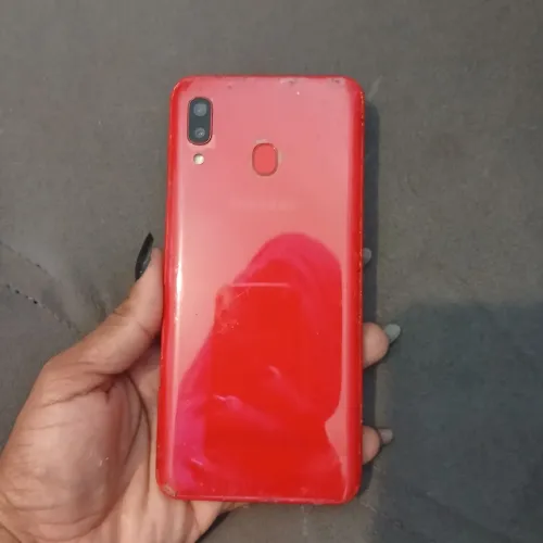 Samsung A20